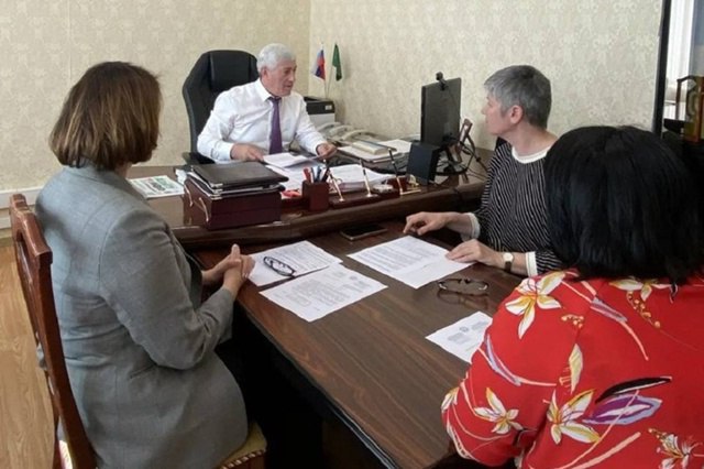 Жители Адыгеи смогут обратиться за соцконтрактом по месту жительства